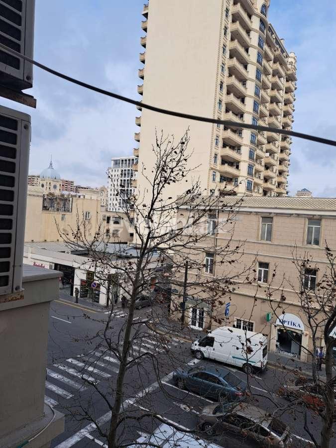 Kirayə verilir, köhnə tikili, 3 otaqlı, 110 m², Bakı, Nəsimi r, 28 may m.