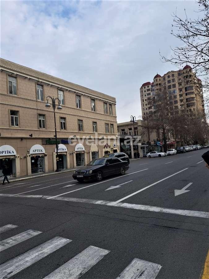 Kirayə verilir, köhnə tikili, 3 otaqlı, 110 m², Bakı, Nəsimi r, 28 may m.