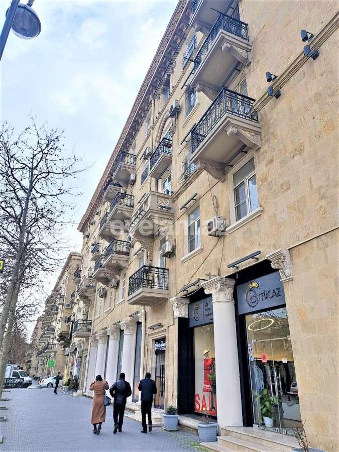 Kirayə verilir, köhnə tikili, 3 otaqlı, 110 m², Bakı, Nəsimi r, 28 may m.