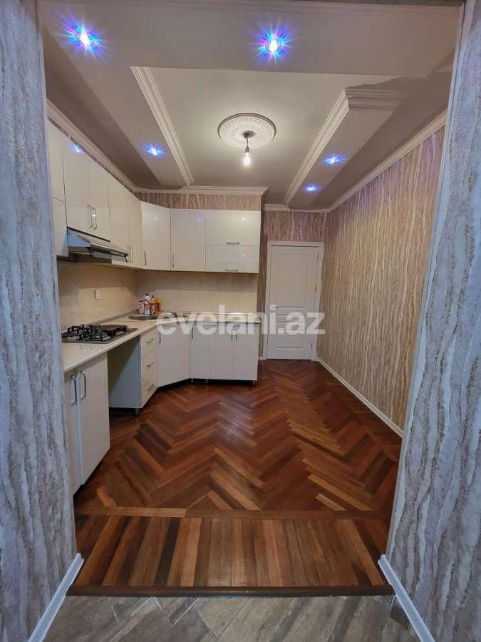 Satılır, köhnə tikili, 3 otaqlı, 75 m², Bakı, Xətai r, Əhmədli q, Xalqlar Dostluğu m.