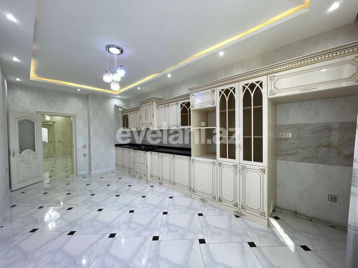 Satılır, yeni tikili, 3 otaqlı, 134 m², Bakı, Nizami r, 8-ci kilometr q, Neftçilər m.