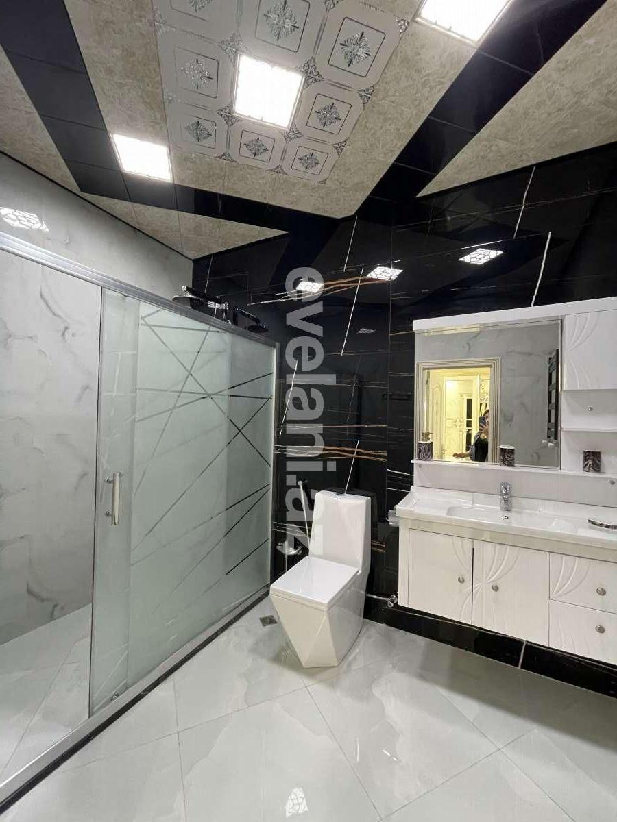 Satılır, yeni tikili, 3 otaqlı, 134 m², Bakı, Nizami r, 8-ci kilometr q, Neftçilər m.