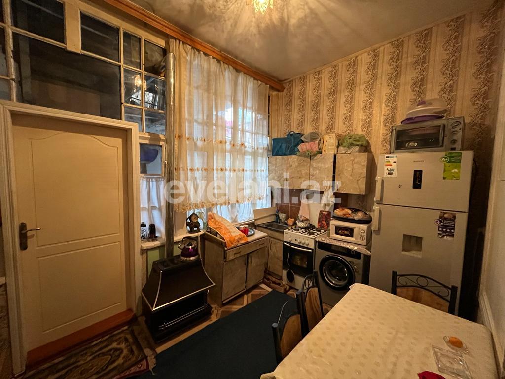 Satılır, köhnə tikili, 1 otaqlı, 32 m², Bakı, Xətai r, Şah İsmayıl Xətai m.