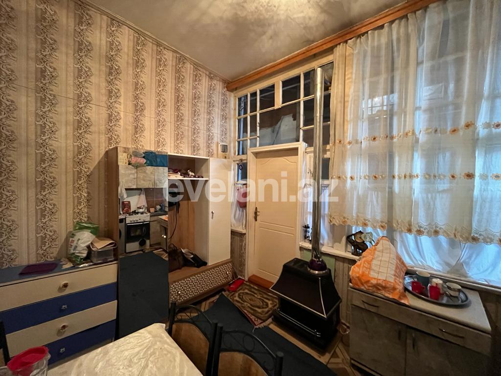 Satılır, köhnə tikili, 1 otaqlı, 32 m², Bakı, Xətai r, Şah İsmayıl Xətai m.