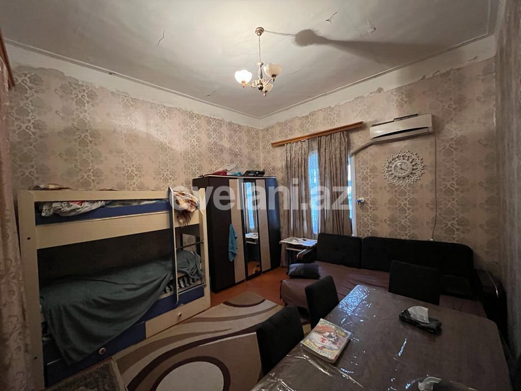 Satılır, köhnə tikili, 1 otaqlı, 32 m², Bakı, Xətai r, Şah İsmayıl Xətai m.