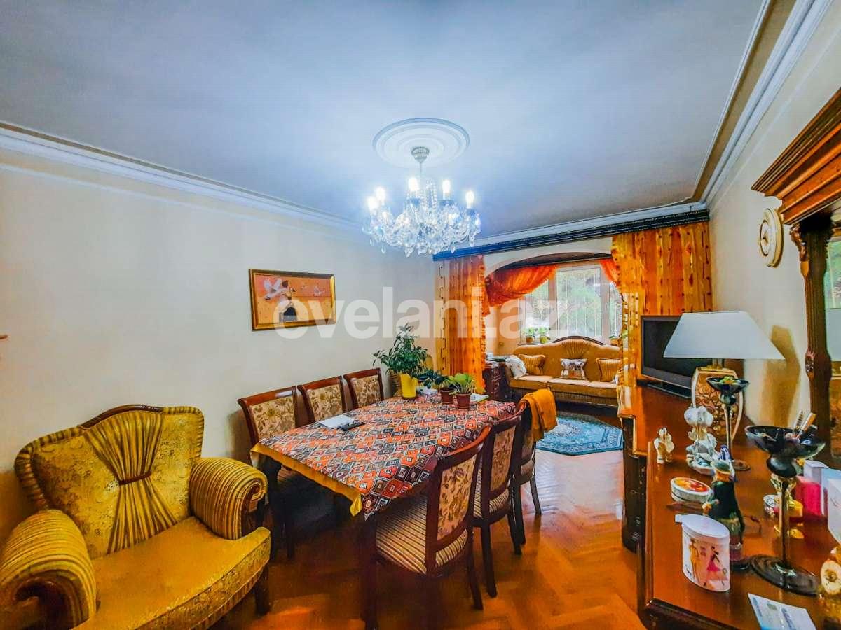Satılır, köhnə tikili, 2 otaqlı, 45 m², Bakı, Nizami r, Neftçilər m.