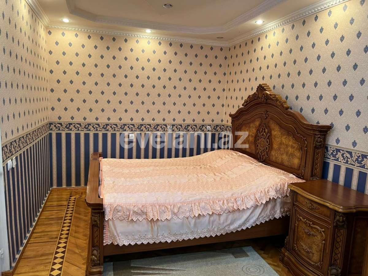 Satılır, köhnə tikili, 4 otaqlı, 110 m², Bakı, Binəqədi r.