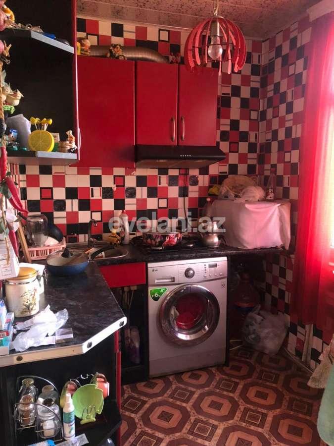 Satılır, köhnə tikili, 3 otaqlı, 65 m², Bakı, Binəqədi r, Nəsimi m.