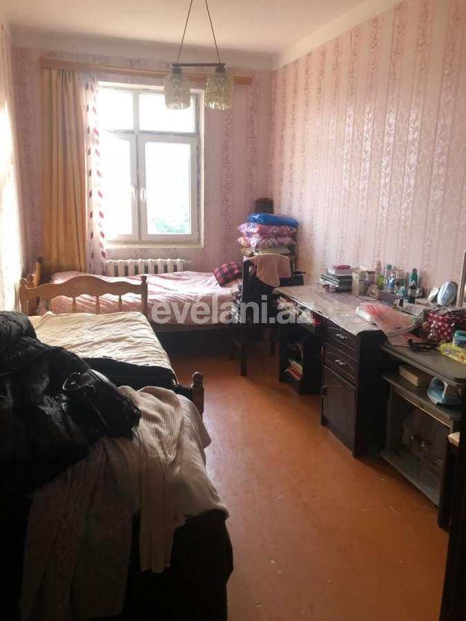 Satılır, köhnə tikili, 3 otaqlı, 65 m², Bakı, Binəqədi r, Nəsimi m.