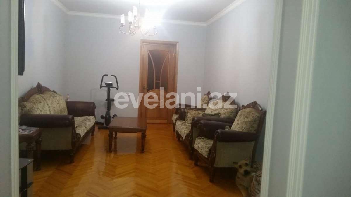 Satılır, köhnə tikili, 2 otaqlı, 77 m², Bakı, Xətai r, Şah İsmayıl Xətai m.