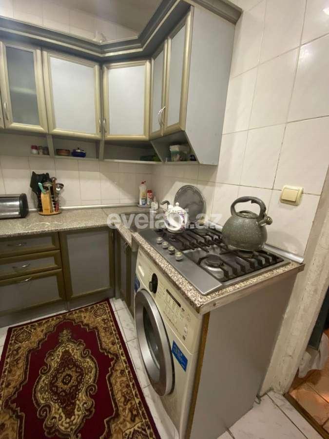 Satılır, köhnə tikili, 2 otaqlı, 49.98 m², Bakı, Binəqədi r, Memar Əcəmi m.