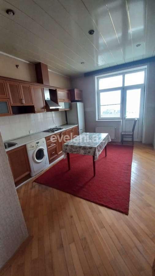 Satılır, yeni tikili, 2 otaqlı, 90 m², Bakı, Nəsimi r, 5-ci mikrorayon q, Memar Əcəmi m.