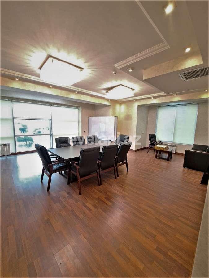 Kirayə verilir, ofis, 4 otaqlı, 165 m², Bakı, Xətai r, Şah İsmayıl Xətai m.