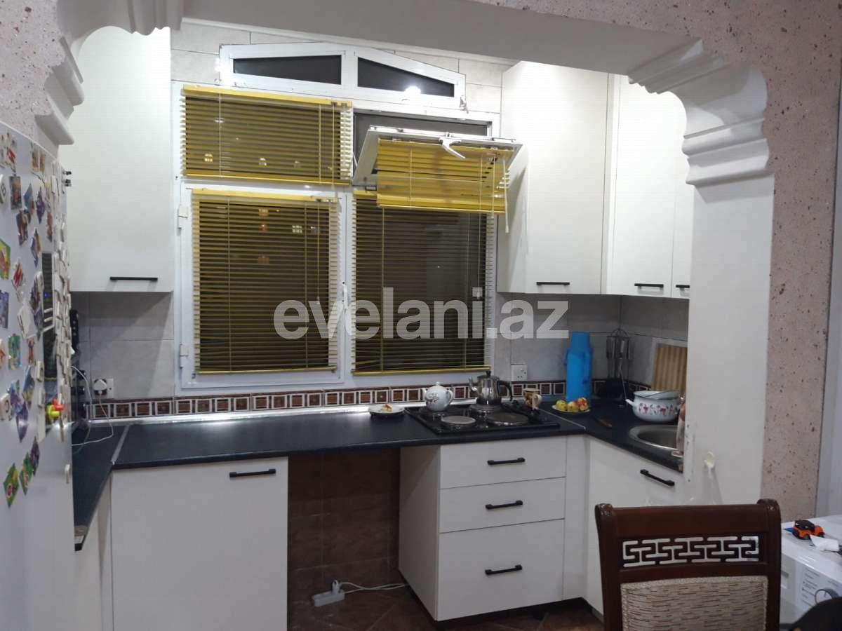 Satılır, köhnə tikili, 2 otaqlı, 51 m², Bakı, Binəqədi r, Azadlıq prospekti m.