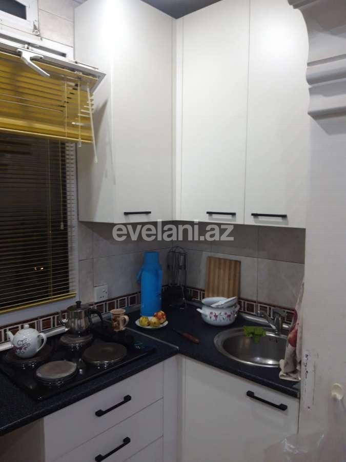 Satılır, köhnə tikili, 2 otaqlı, 51 m², Bakı, Binəqədi r, Azadlıq prospekti m.
