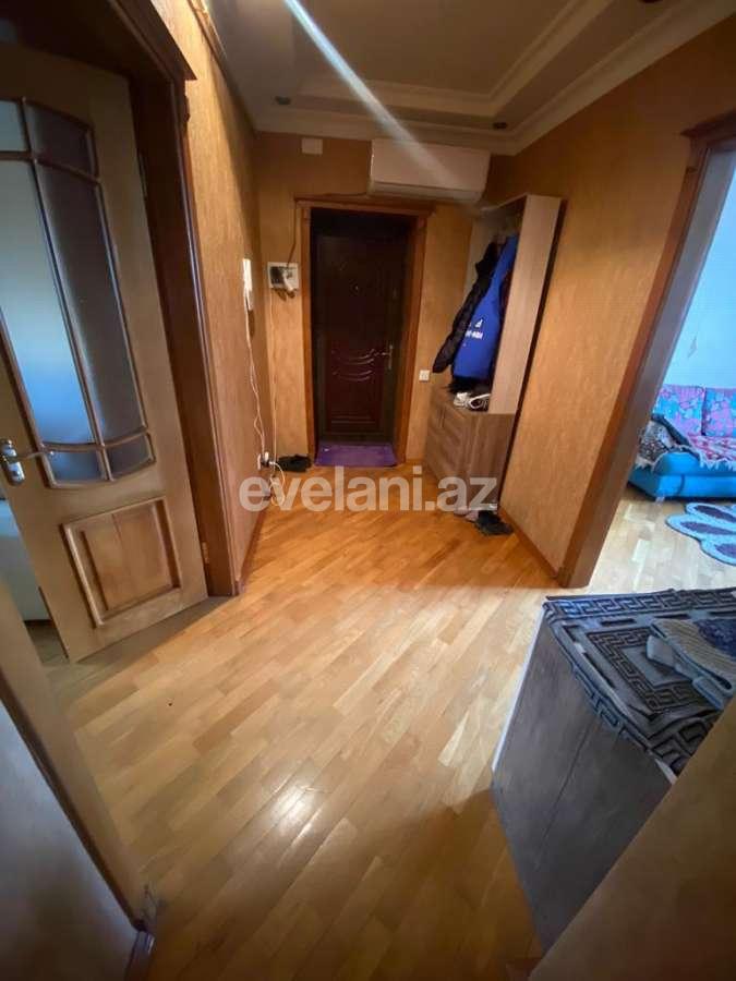 Satılır, köhnə tikili, 3 otaqlı, 70 m², Bakı, Sabunçu r, Bakıxanov q, Neftçilər m.