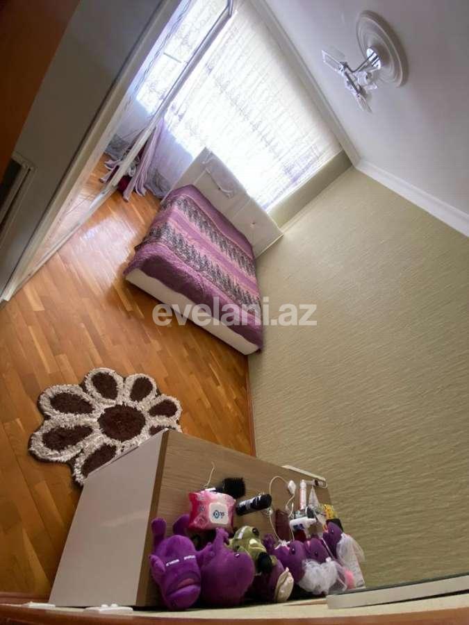 Satılır, köhnə tikili, 3 otaqlı, 70 m², Bakı, Sabunçu r, Bakıxanov q, Neftçilər m.