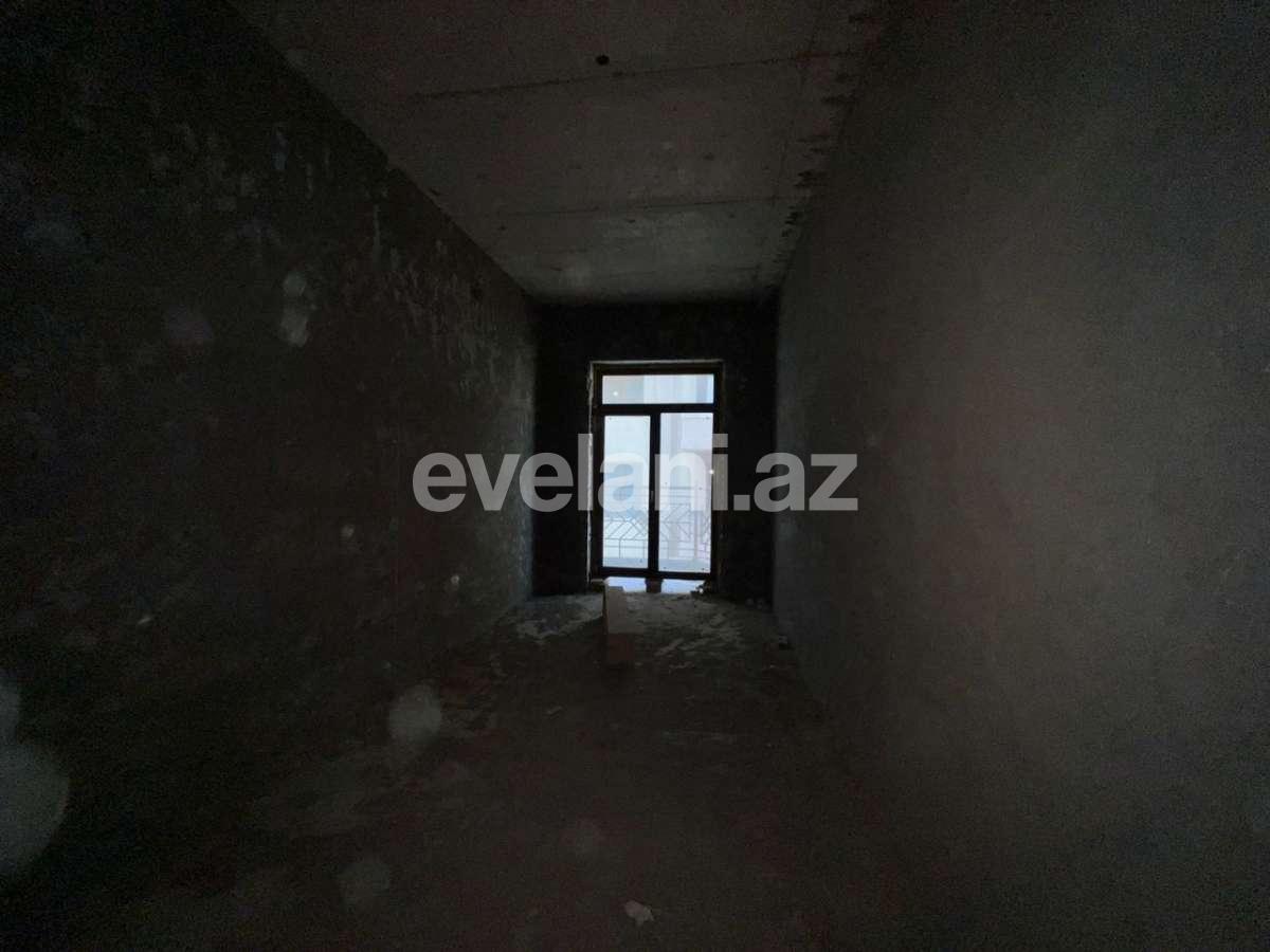 Satılır, yeni tikili, 4 otaqlı, 170 m², Bakı, Nəsimi r, 4-cü mikrorayon q, Memar Əcəmi m.