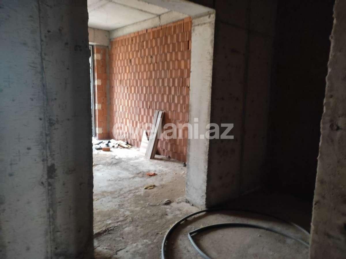 Satılır, yeni tikili, 4 otaqlı, 170 m², Bakı, Nəsimi r, 4-cü mikrorayon q, Memar Əcəmi m.