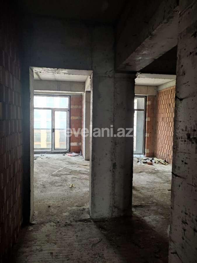Satılır, yeni tikili, 4 otaqlı, 170 m², Bakı, Nəsimi r, 4-cü mikrorayon q, Memar Əcəmi m.