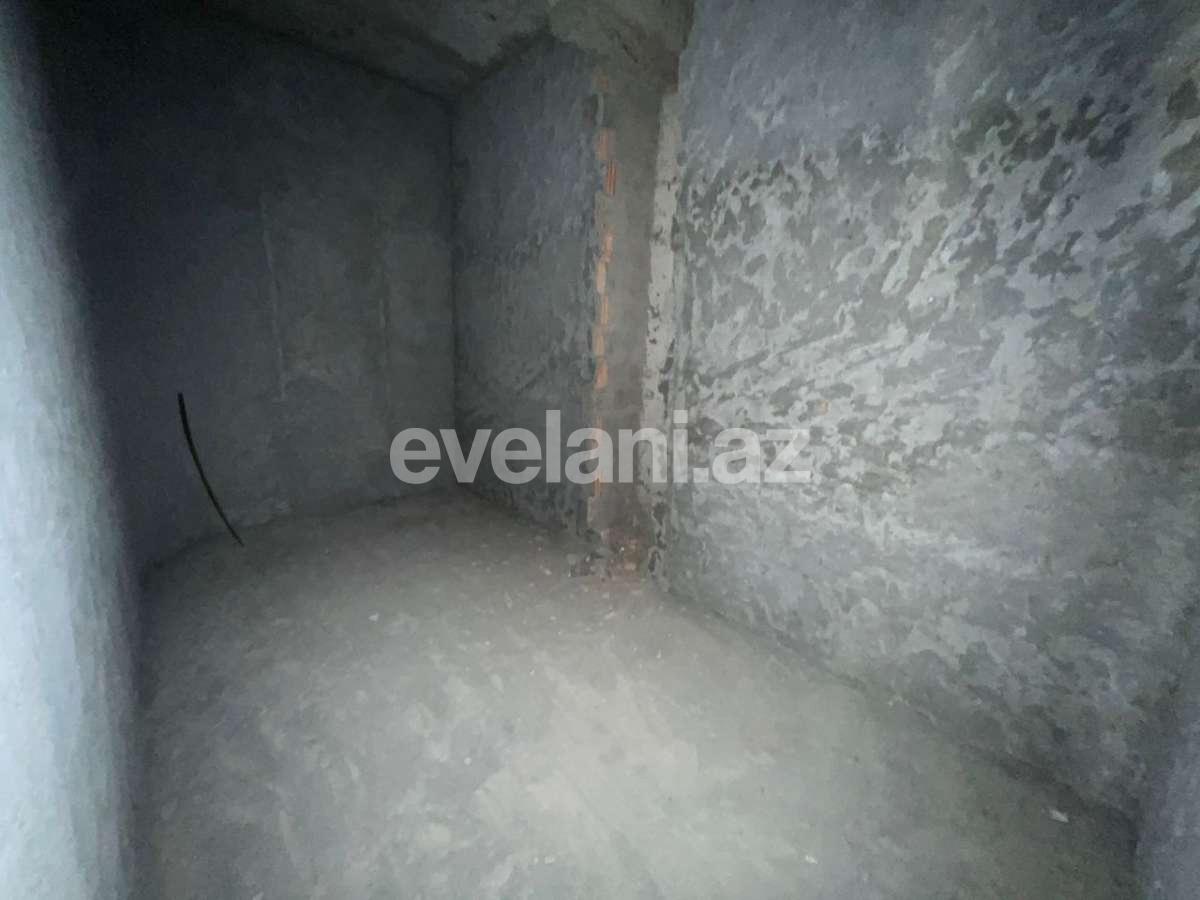 Satılır, yeni tikili, 4 otaqlı, 170 m², Bakı, Nəsimi r, 4-cü mikrorayon q, Memar Əcəmi m.