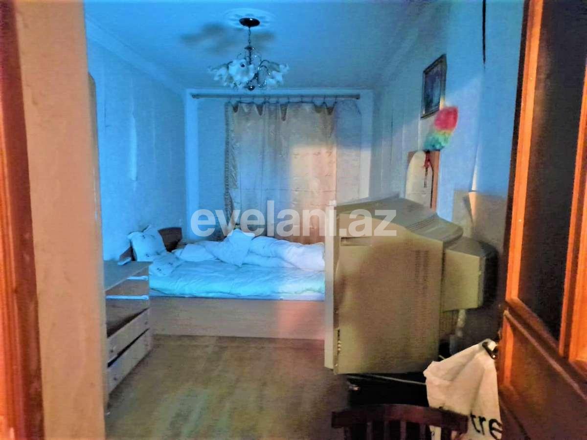 Sale, old building, 3 room, 65 m², Baku, Nizami r, 8-th kilometer d, Gara Garayev m.