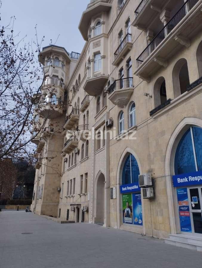 Rent, old building, 3 room, 110 m², Baku, Sabunchu r.