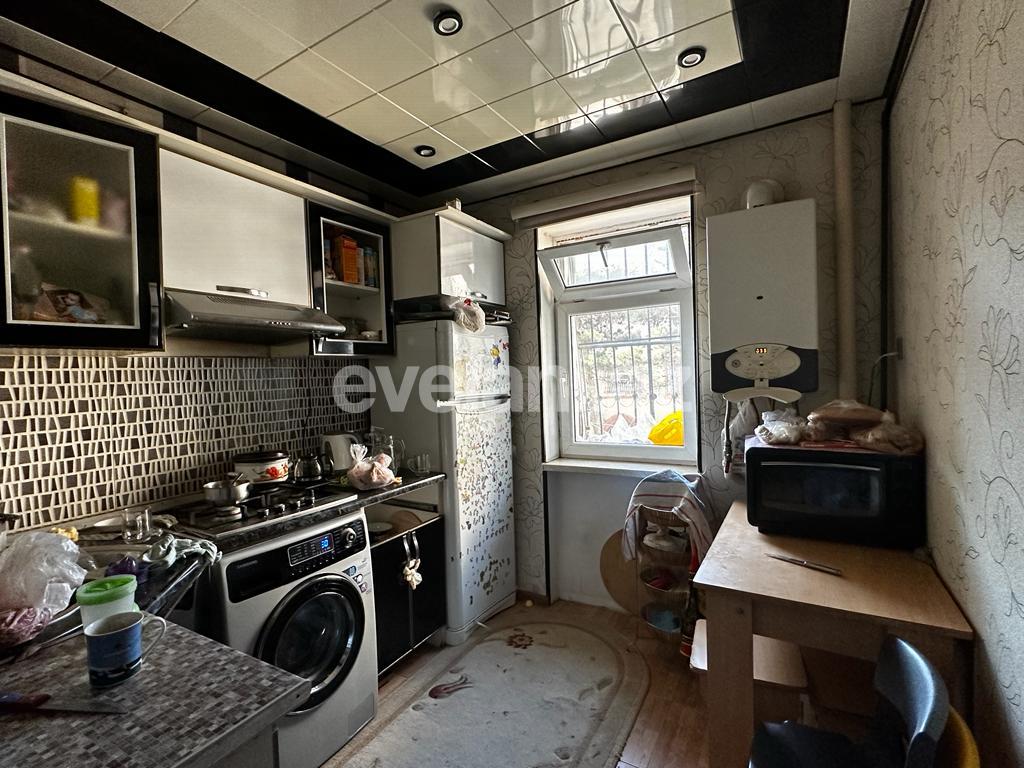 Satılır, köhnə tikili, 3 otaqlı, 85 m², Bakı, Sabunçu r, Bakıxanov q.