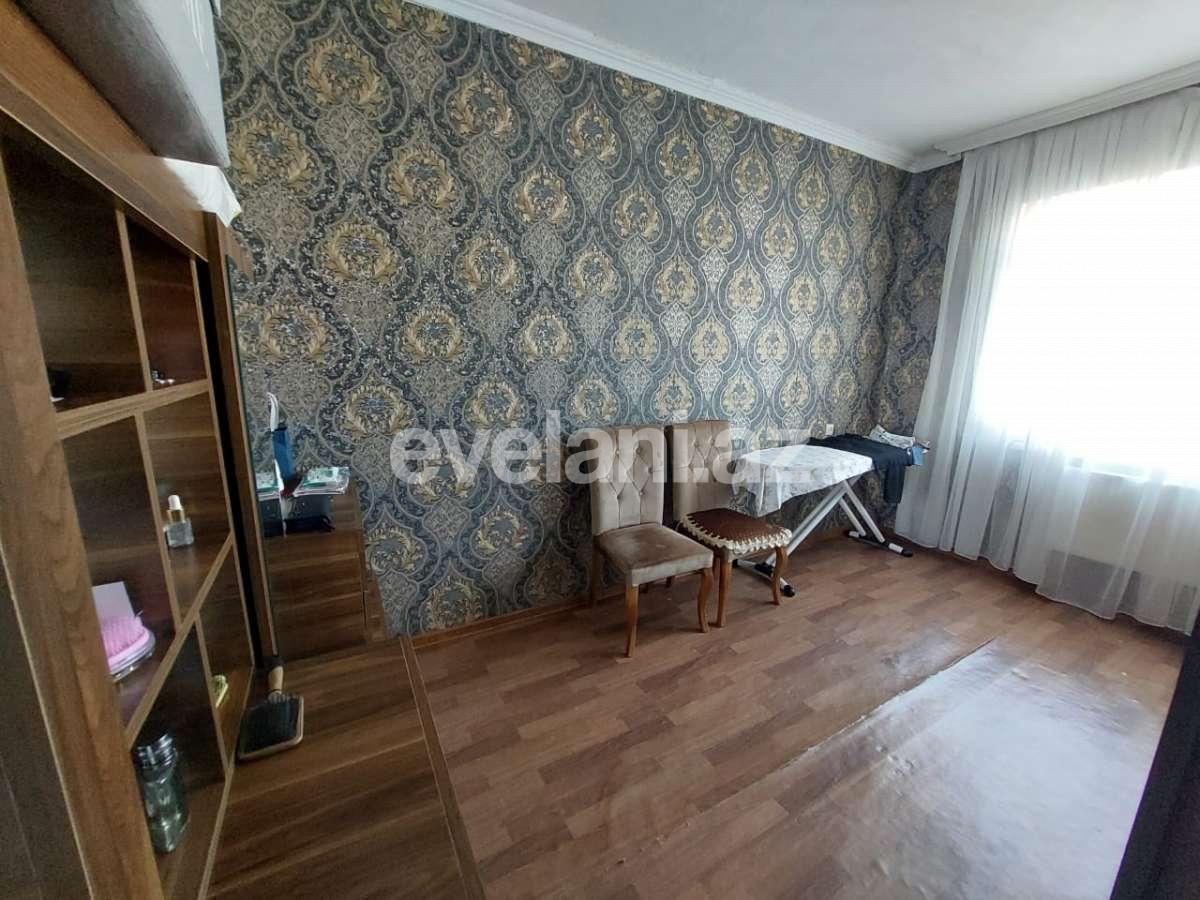 Satılır, köhnə tikili, 5 otaqlı, 105 m², Sumqayıt, 18-ci mikrorayon r.