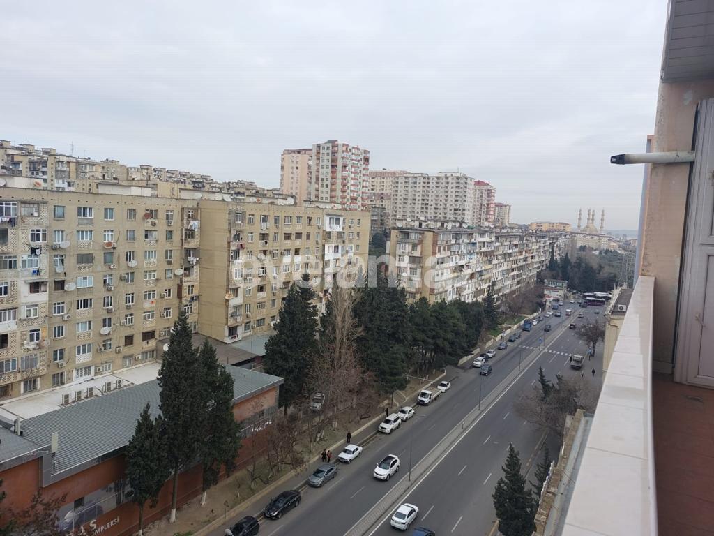 Satılır, köhnə tikili, 2 otaqlı, 98 m², Bakı, Binəqədi r, 9-cu mikrorayon q, Nəsimi m.