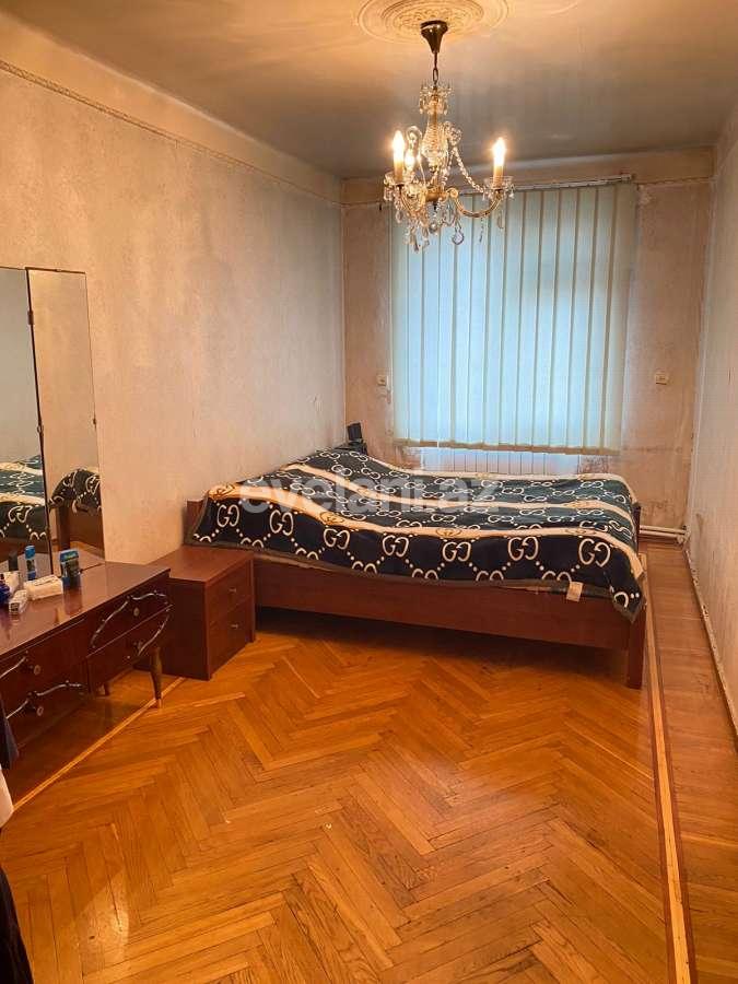 Sale, old building, 3 room, 60 m², Baku, Nasimi r.