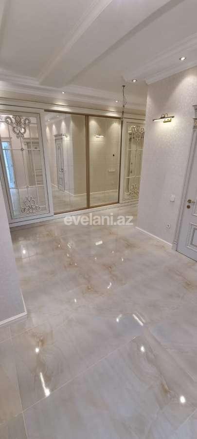 Kirayə verilir, yeni tikili, 3 otaqlı, 175 m², Bakı, Xətai r.