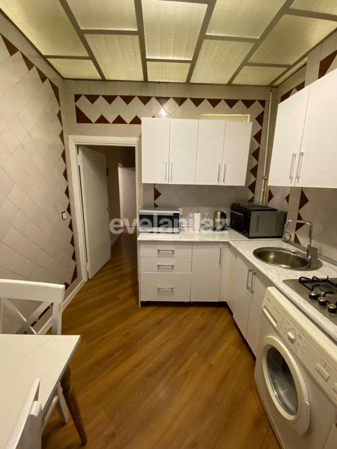 Rent, old building, 2 room, 80 m², Baku, Narimanov r, Nariman Narimanov m.