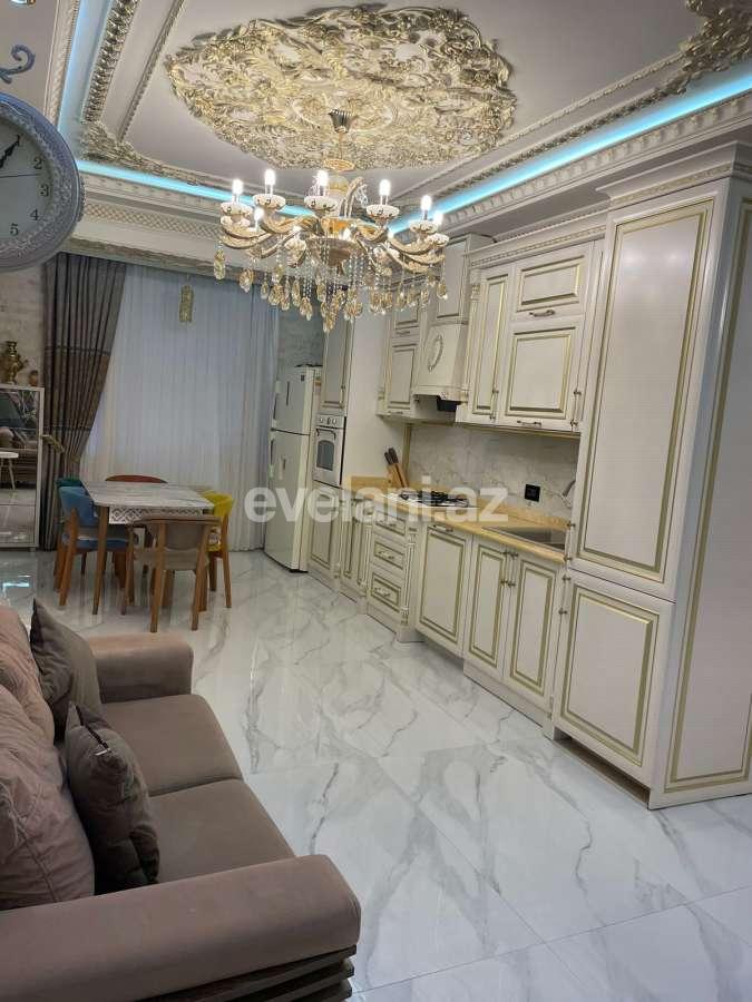 Satılır, yeni tikili, 3 otaqlı, 124 m², Bakı, Yasamal r, Yeni Yasamal q, İnşaatçılar m.