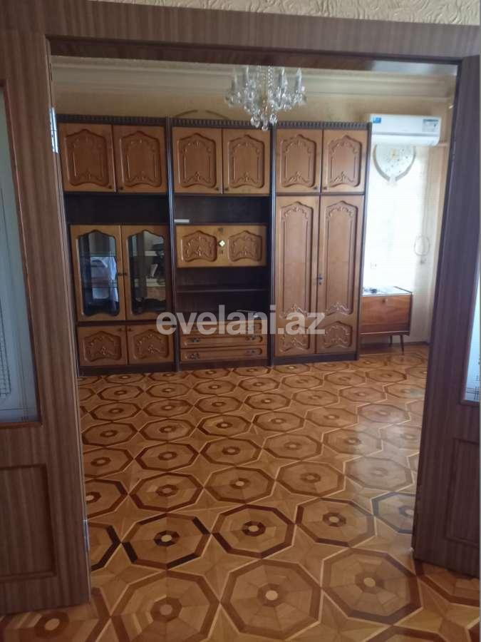 Satılır, köhnə tikili, 5 otaqlı, 135 m², Bakı, Yasamal r, Yeni Yasamal q, İnşaatçılar m.