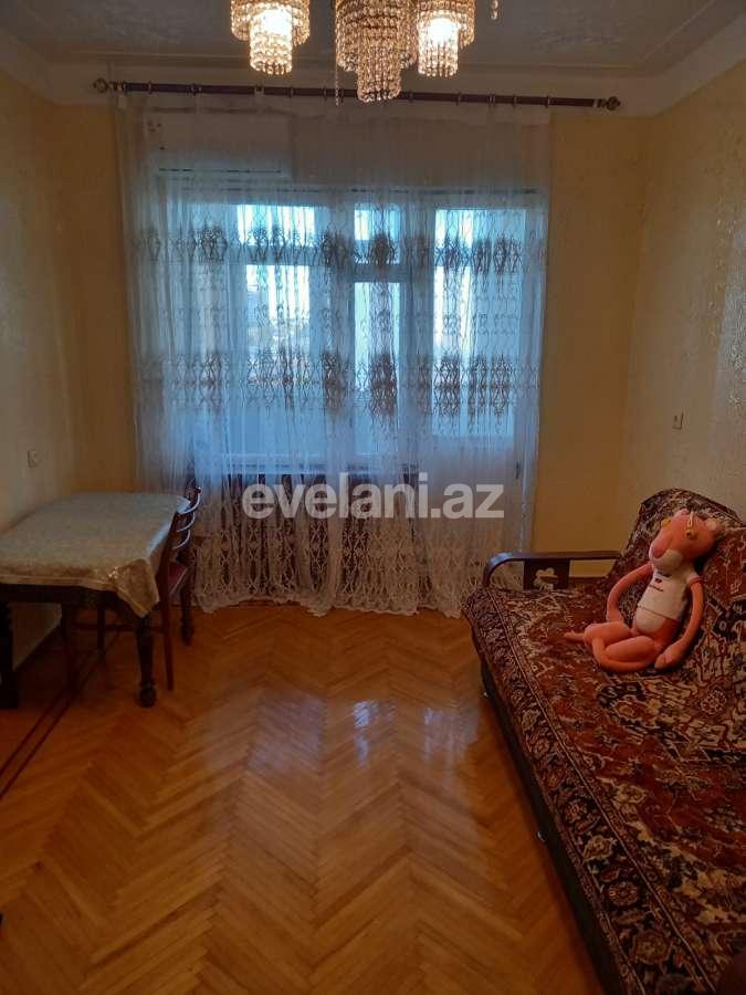 Satılır, köhnə tikili, 5 otaqlı, 135 m², Bakı, Yasamal r, Yeni Yasamal q, İnşaatçılar m.