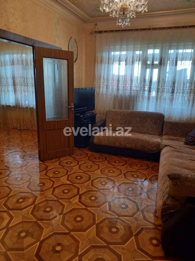 Satılır, köhnə tikili, 5 otaqlı, 135 m², Bakı, Yasamal r, Yeni Yasamal q, İnşaatçılar m.