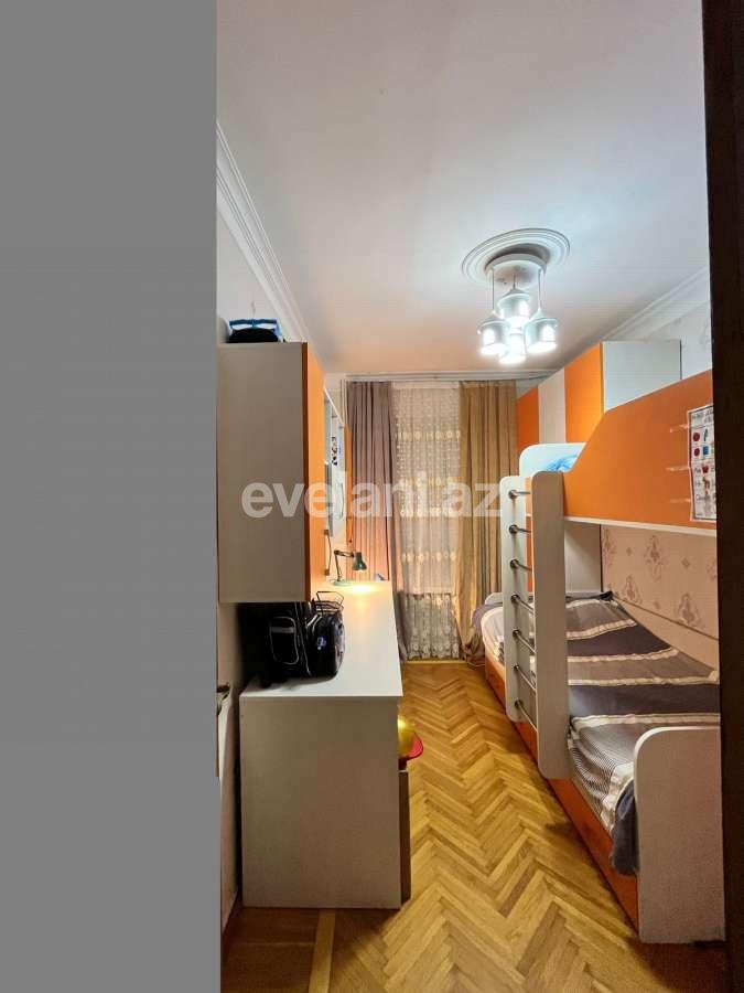 Sale, old building, 3 room, 75 m², Baku, Yasamal r, Elmlar Akademiyası m.