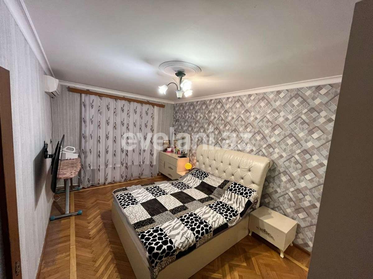 Sale, old building, 3 room, 75 m², Baku, Yasamal r, Elmlar Akademiyası m.