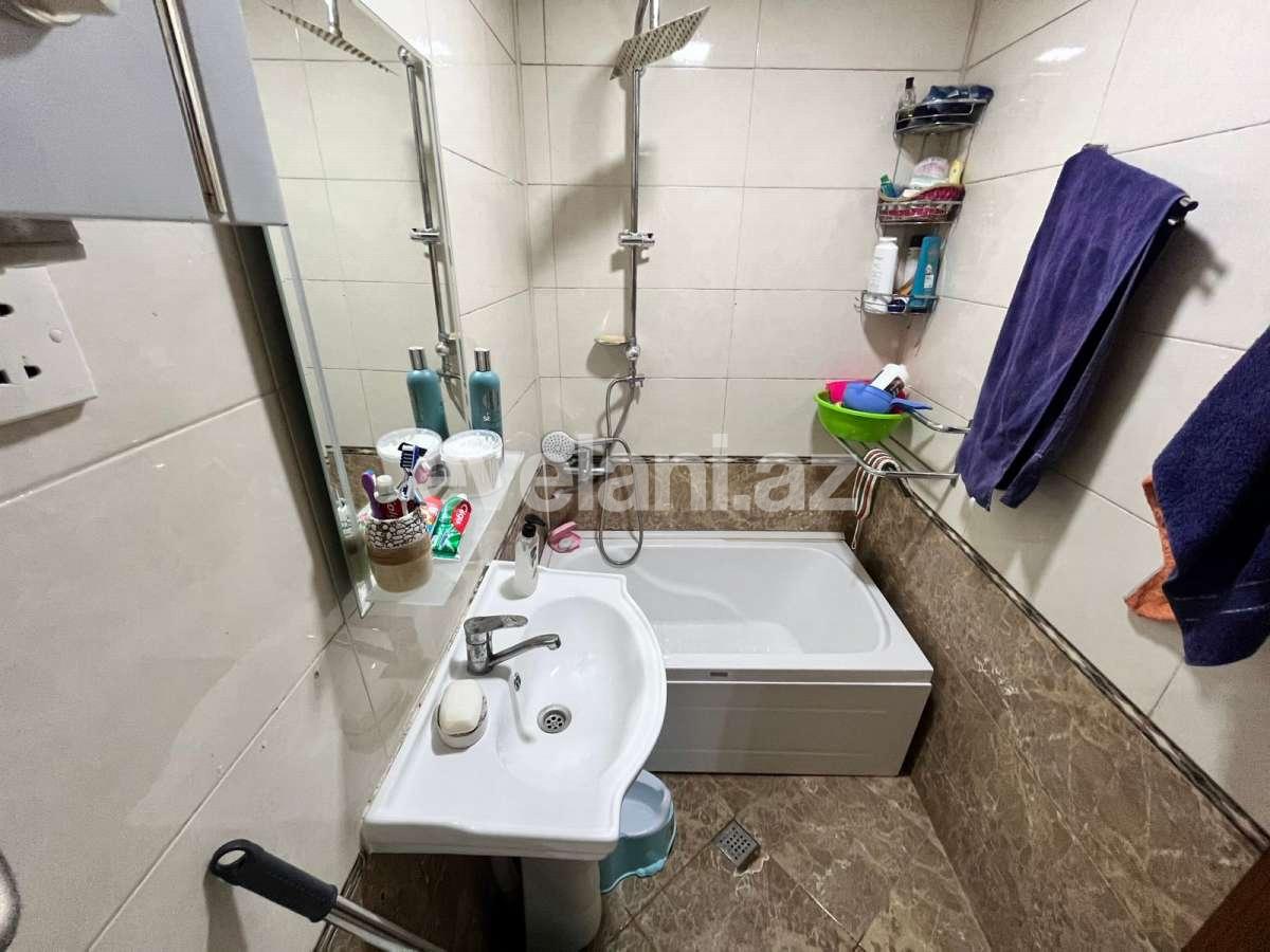 Sale, old building, 3 room, 75 m², Baku, Yasamal r, Elmlar Akademiyası m.