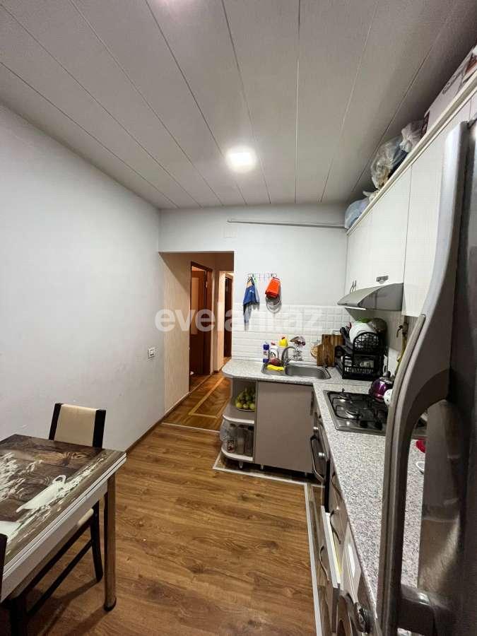 Sale, old building, 3 room, 75 m², Baku, Yasamal r, Elmlar Akademiyası m.