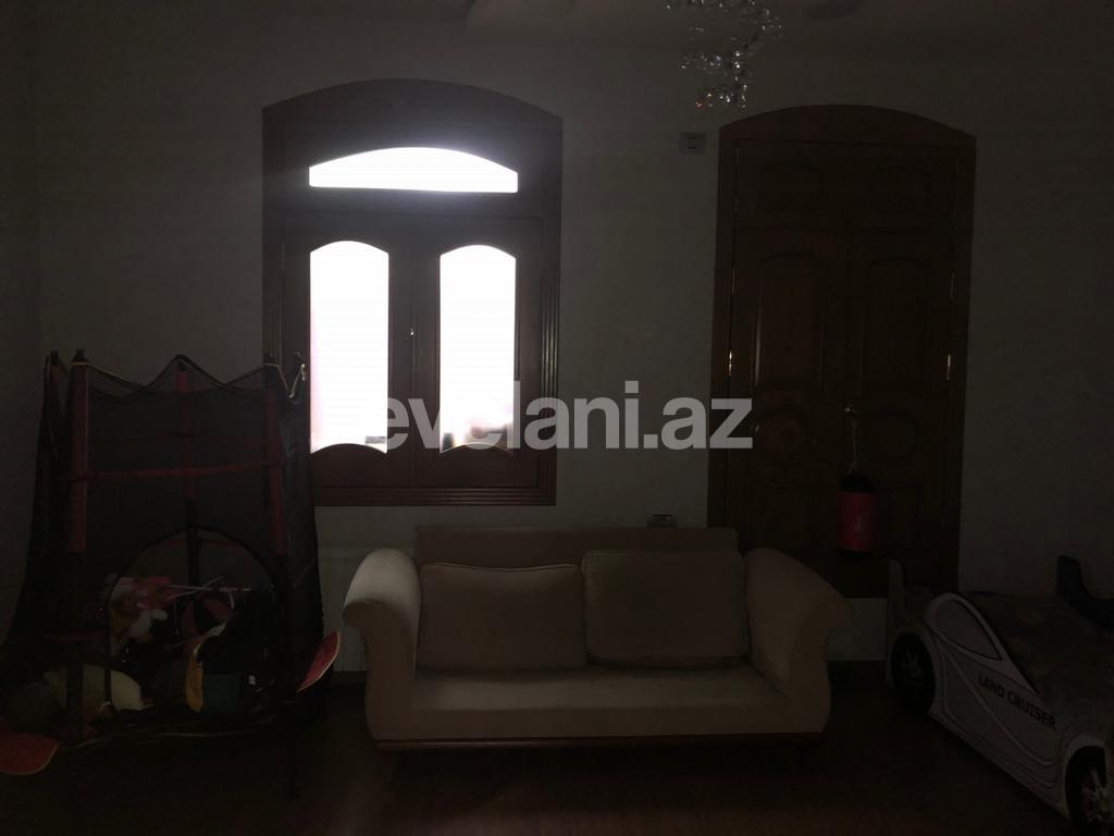 Продаётся, вторичка, 3-комнаты, 110 m², Баку, Сабаильский r, Ичери Шехер m.