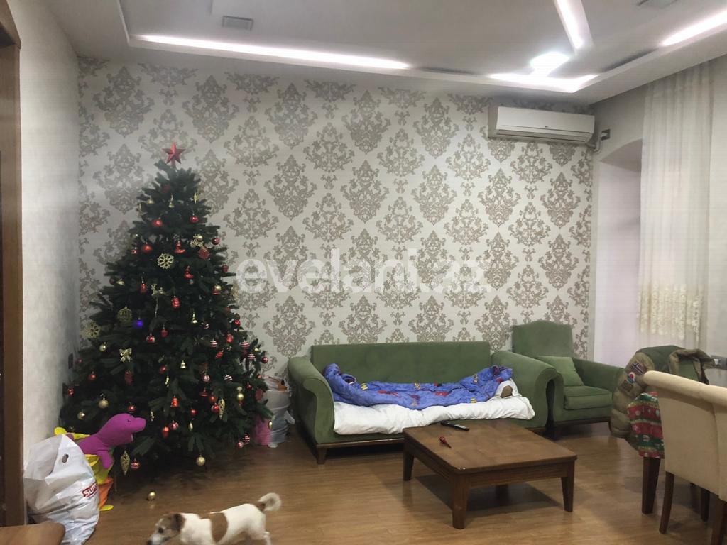 Продаётся, вторичка, 3-комнаты, 110 m², Баку, Сабаильский r, Ичери Шехер m.