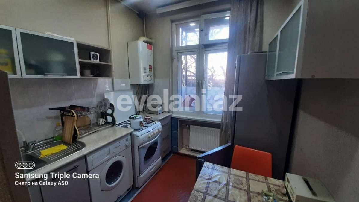 Kirayə verilir, köhnə tikili, 2 otaqlı, 60 m², Bakı, Yasamal r, Elmlər Akademiyası m.
