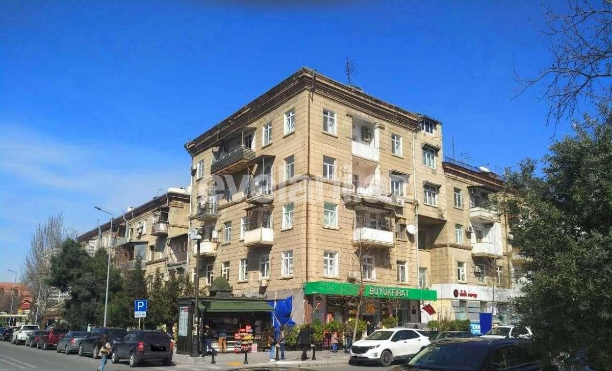 Kirayə verilir, köhnə tikili, 2 otaqlı, 60 m², Bakı, Yasamal r, Elmlər Akademiyası m.