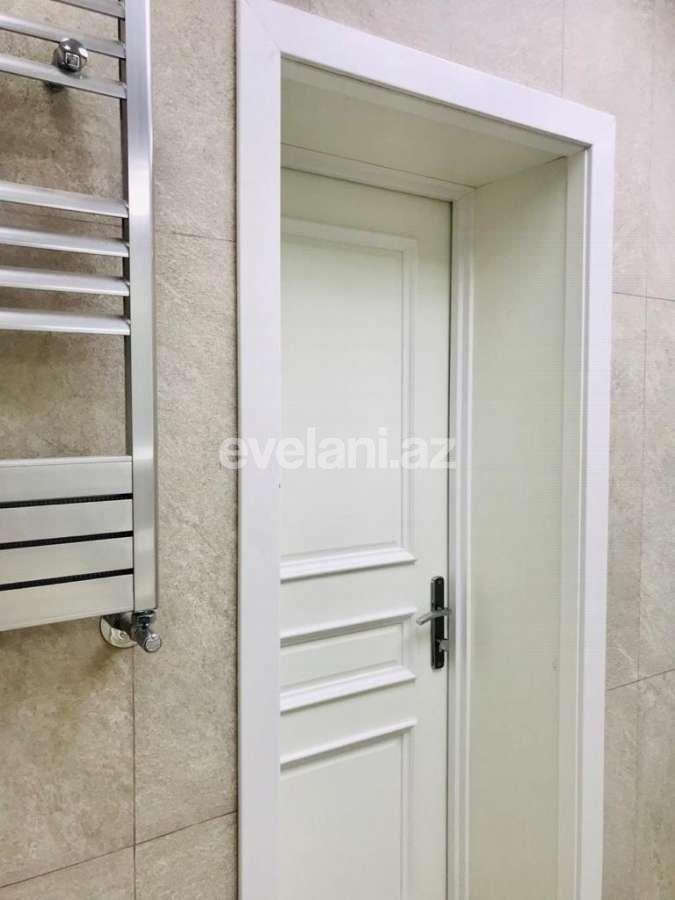 Satılır, yeni tikili, 3 otaqlı, 118 m², Bakı, Nizami r, Qara Qarayev m.