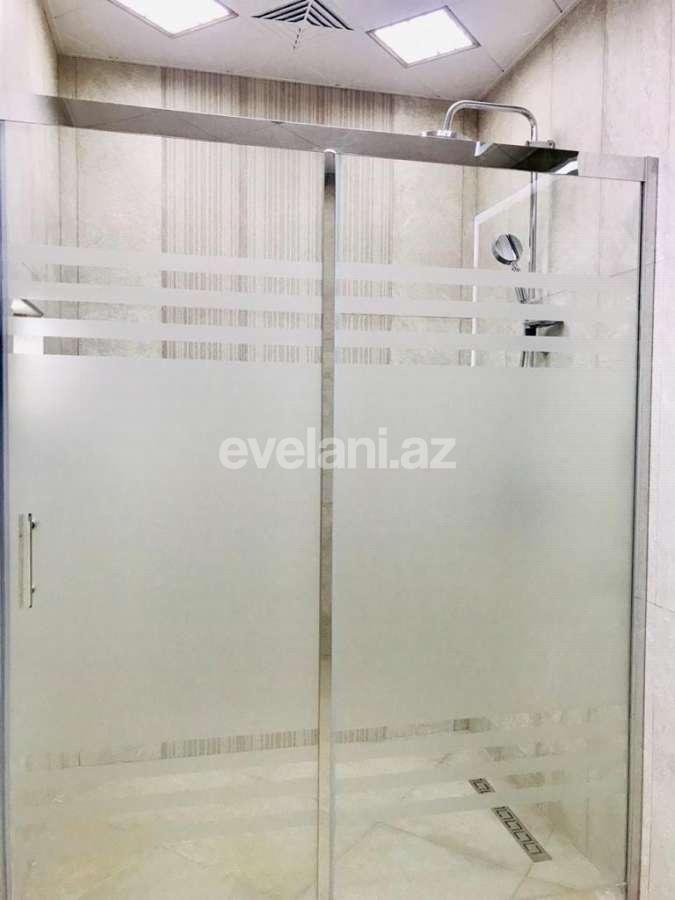 Satılır, yeni tikili, 3 otaqlı, 118 m², Bakı, Nizami r, Qara Qarayev m.