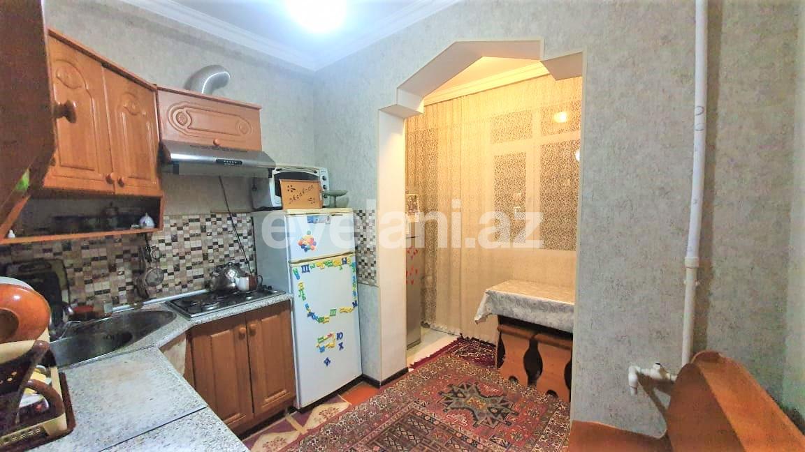 Satılır, köhnə tikili, 4 otaqlı, 110 m², Bakı, Suraxanı r.