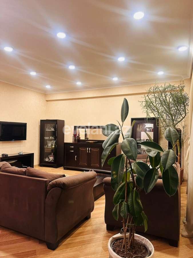 Sale, new building, 3 room, 200 m², Baku, Yasamal r, Elmlar Akademiyası m.