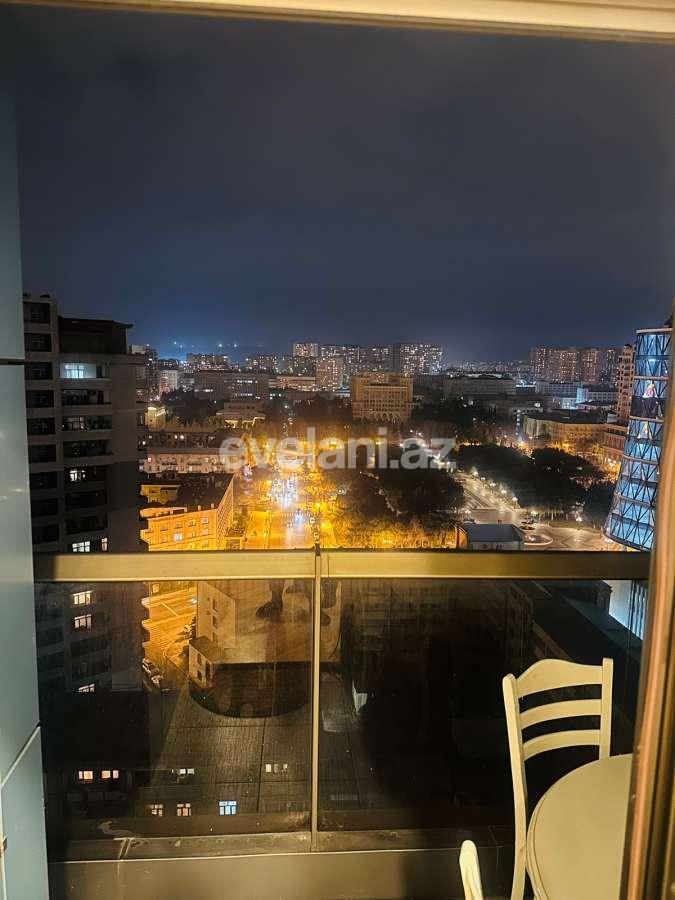 Sale, new building, 3 room, 200 m², Baku, Yasamal r, Elmlar Akademiyası m.